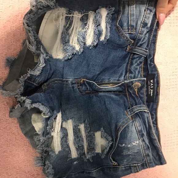 Jean Shorts - Picture 3 of 4